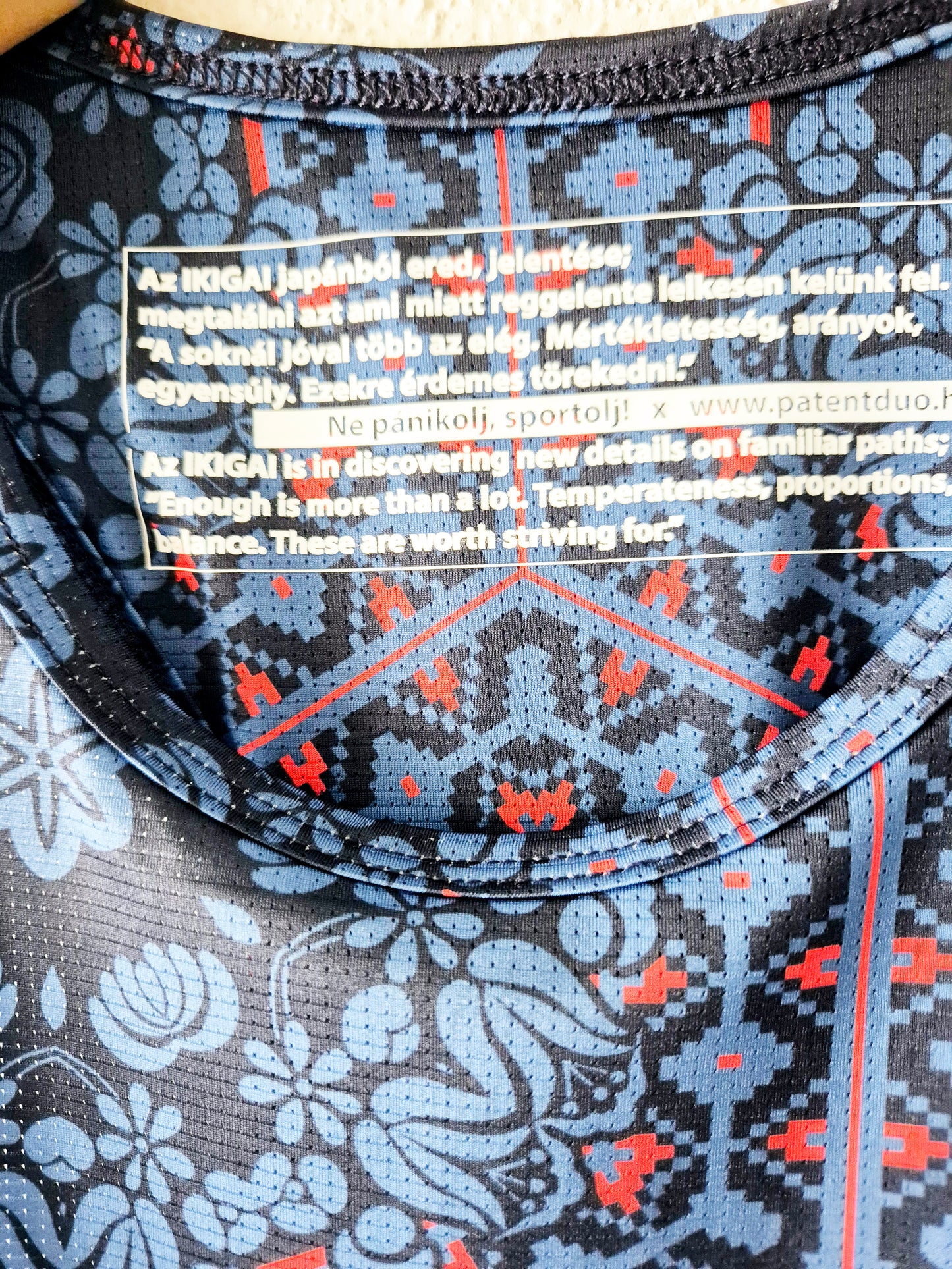 Prémium Technikai AIR sport felső technikai anyagból Nr.3 minta - "NE PÁNIKOLJ SPORTOLJ X PATENTDUO"