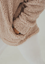 Kép betöltése a Galériamegjelenítőbe, Mokka