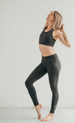 Kép betöltése a Galériamegjelenítőbe, Sötét-Szürke