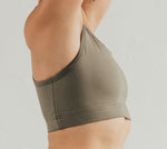 Kép betöltése a Galériamegjelenítőbe, Oliva