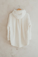 Kép betöltése a Galériamegjelenítőbe, Krém