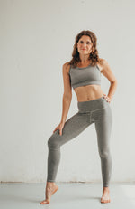 Kép betöltése a Galériamegjelenítőbe, Világos-Szürke