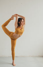 Kép betöltése a Galériamegjelenítőbe, Napsárga