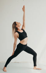 Kép betöltése a Galériamegjelenítőbe, Fekete