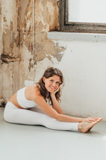 Kép betöltése a Galériamegjelenítőbe, Fehér