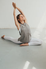 Kép betöltése a Galériamegjelenítőbe, Melír-Szürke