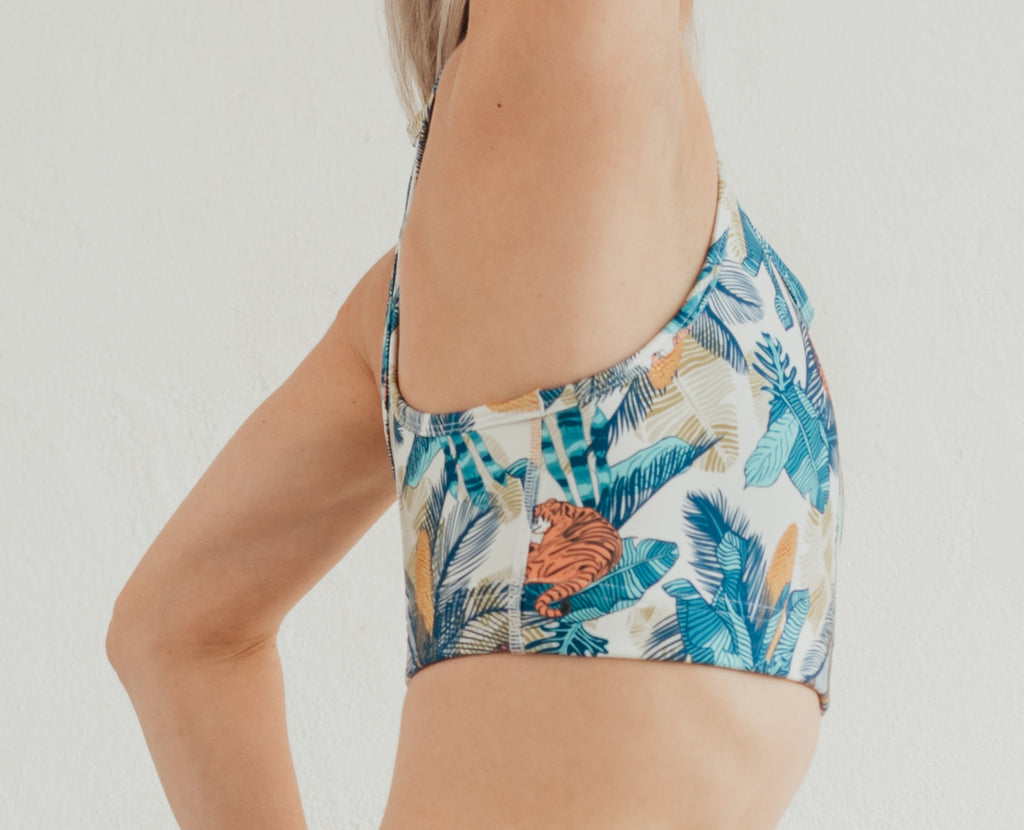 Prémium mintás Technikai jóga, pilates sportmelltartó WILD SPIRIT - PatentDuo