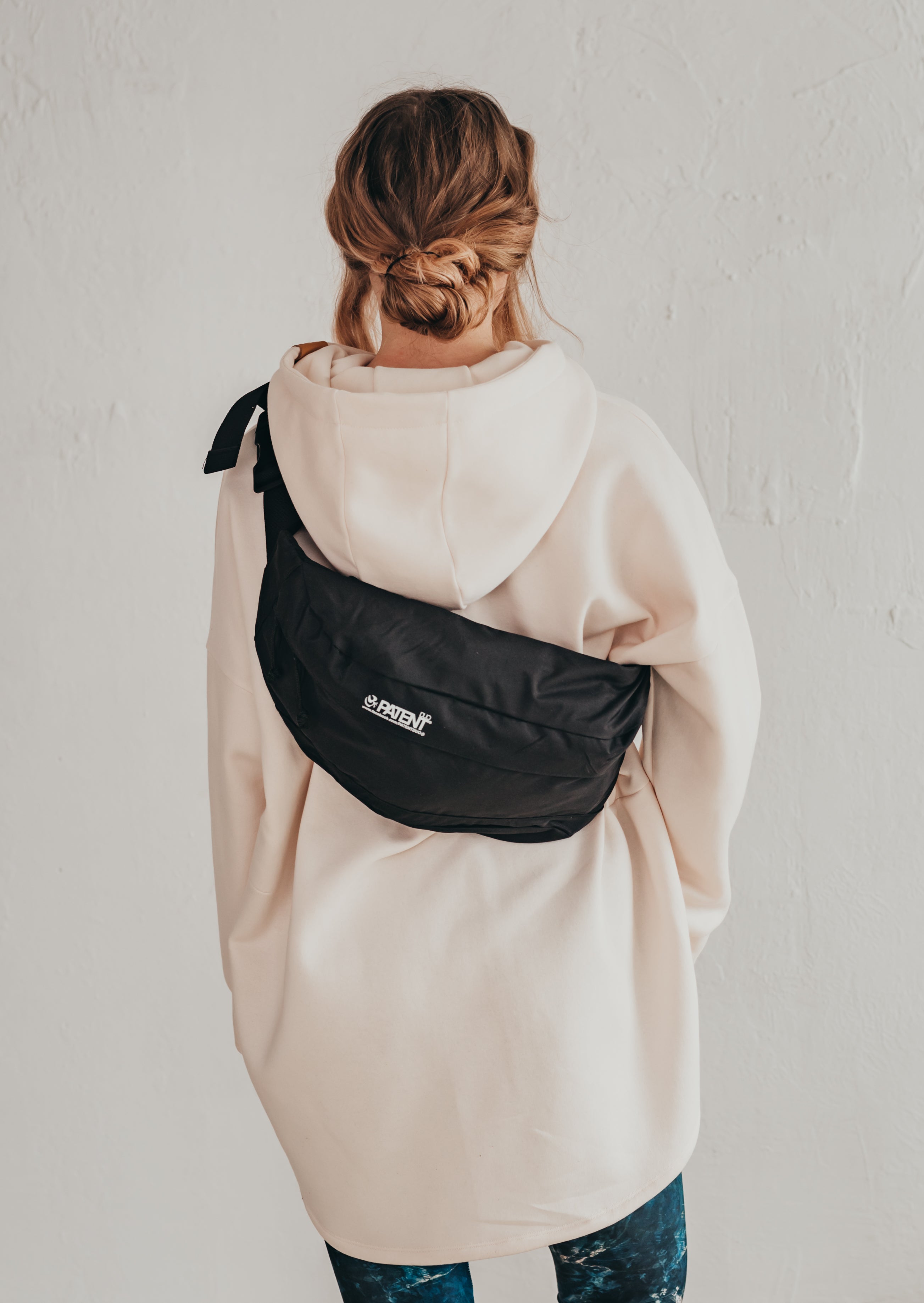 Övtáska Crossbag – PATENTDUO - PatentDuo