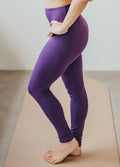 lila szinetár dóra organikus pamut cica nadrág leggings szet joga pilatesre gym