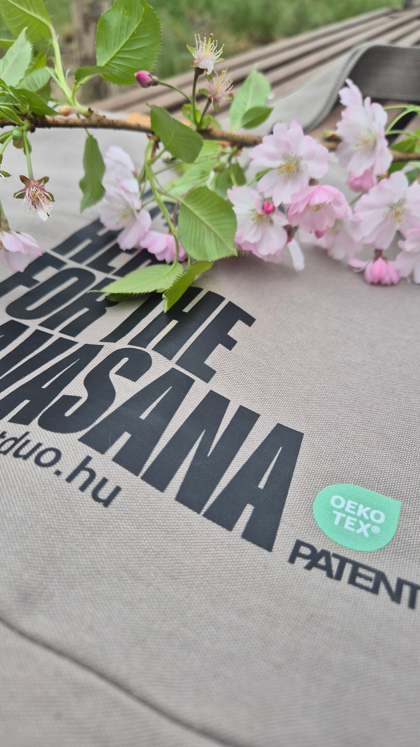 Prémium pamut shopper - "I’M JUST HERE FOR THE SAVASANA"