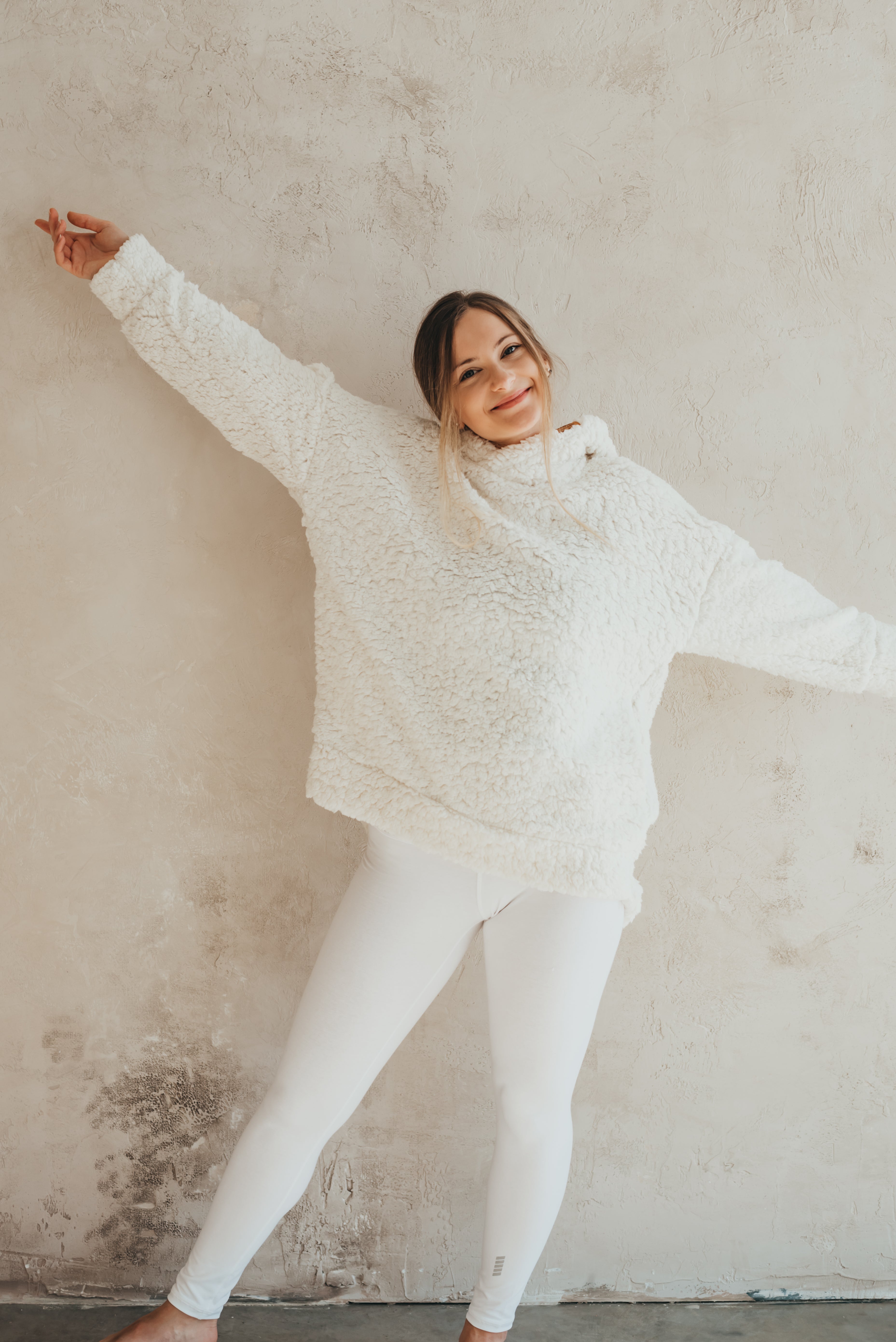 Női sherpa jóga pilatesz pulóver hétköznapi viseletben, meleg téli oversize felső organikus pamutból, fenntartható slow fashion márka